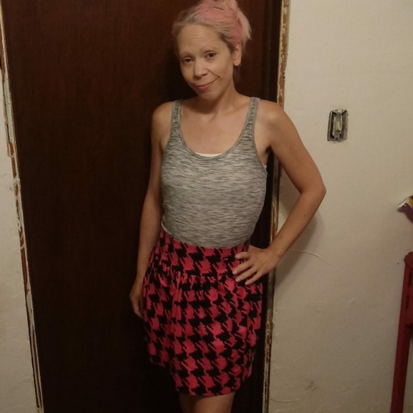 Xs Y2K Hounds Tooth Pink Black Mini Pleated Skirt - Picture 3 of 6